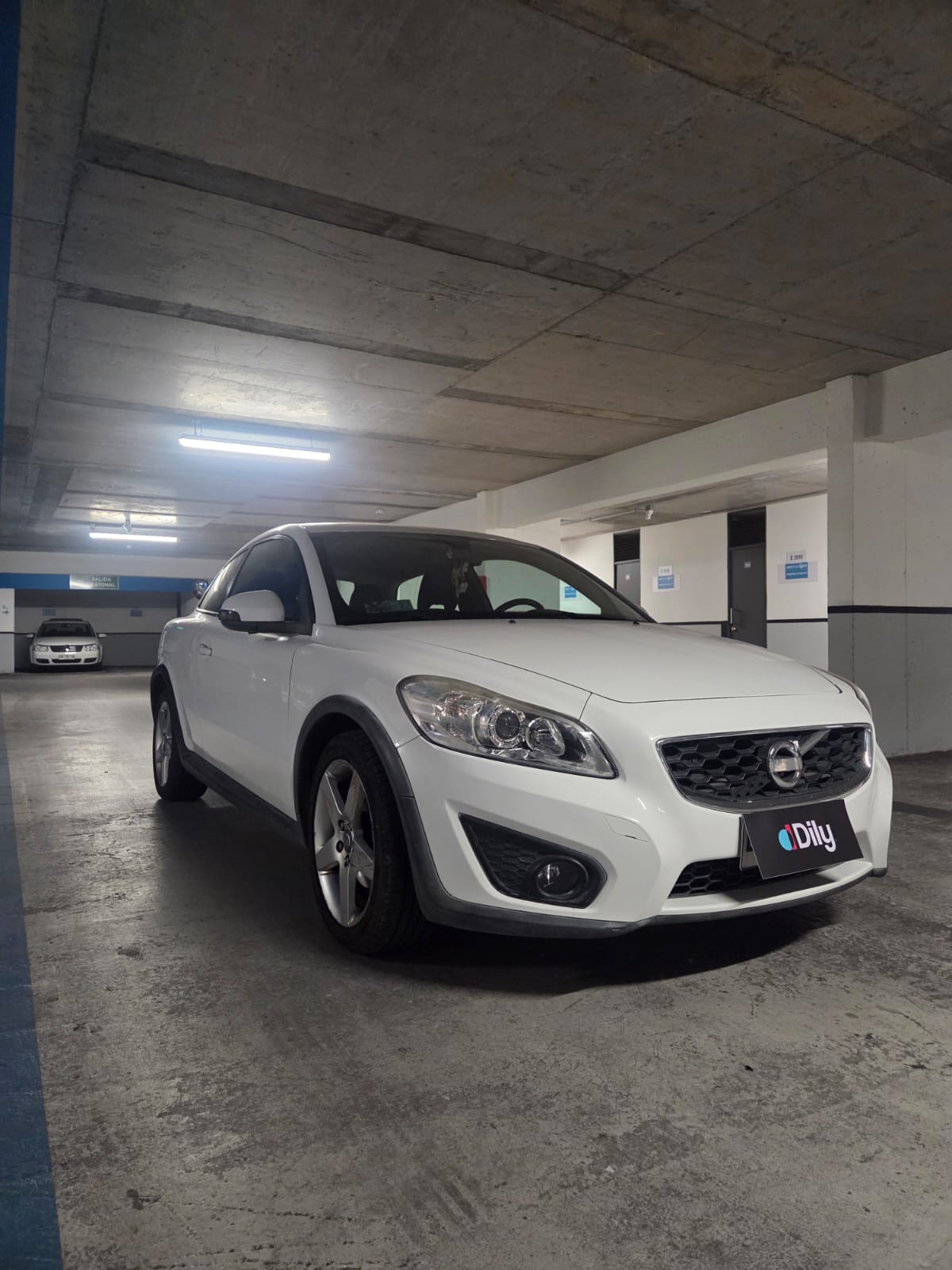 VOLVO C30